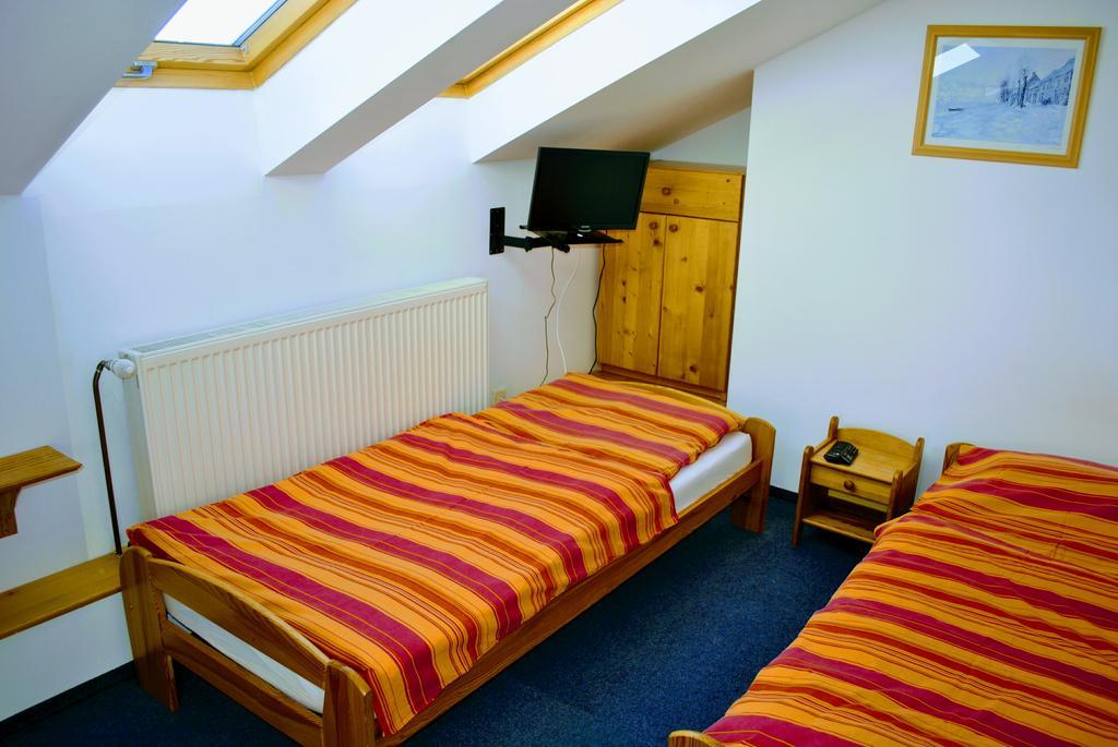 Ubytovanie Zencuch Drienica Extérieur photo